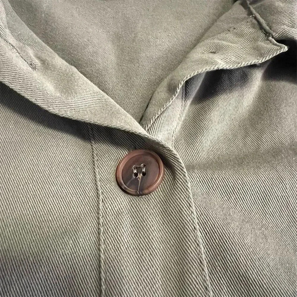 Fashion Nova Women's Olive Green Long Sleeve Button-Up Shacket Size S - Picture 8 of 12